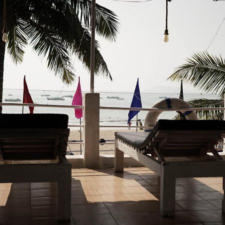 Saritas Guest House - Bogmalo Beach Exterior photo