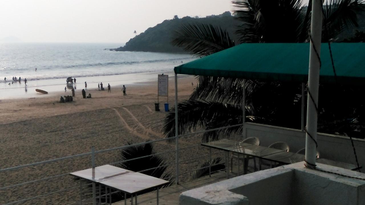 Saritas Guest House - Bogmalo Beach Exterior photo